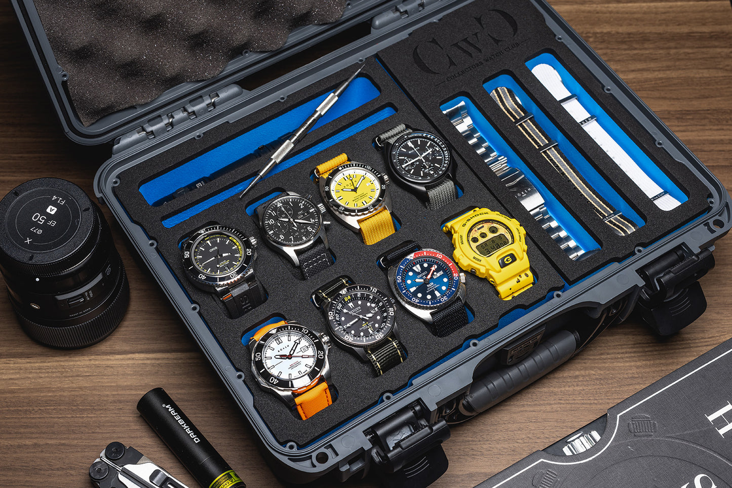 8WCWC - Blue Interior